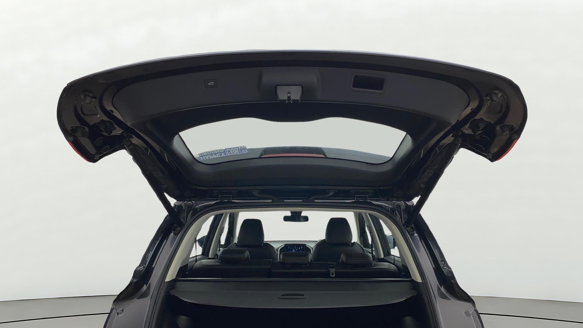View 2022 MG Hector Sharp CVT Petrol Image 17 Used 2022 MG Hector Sharp CVT Petrol Image 17
