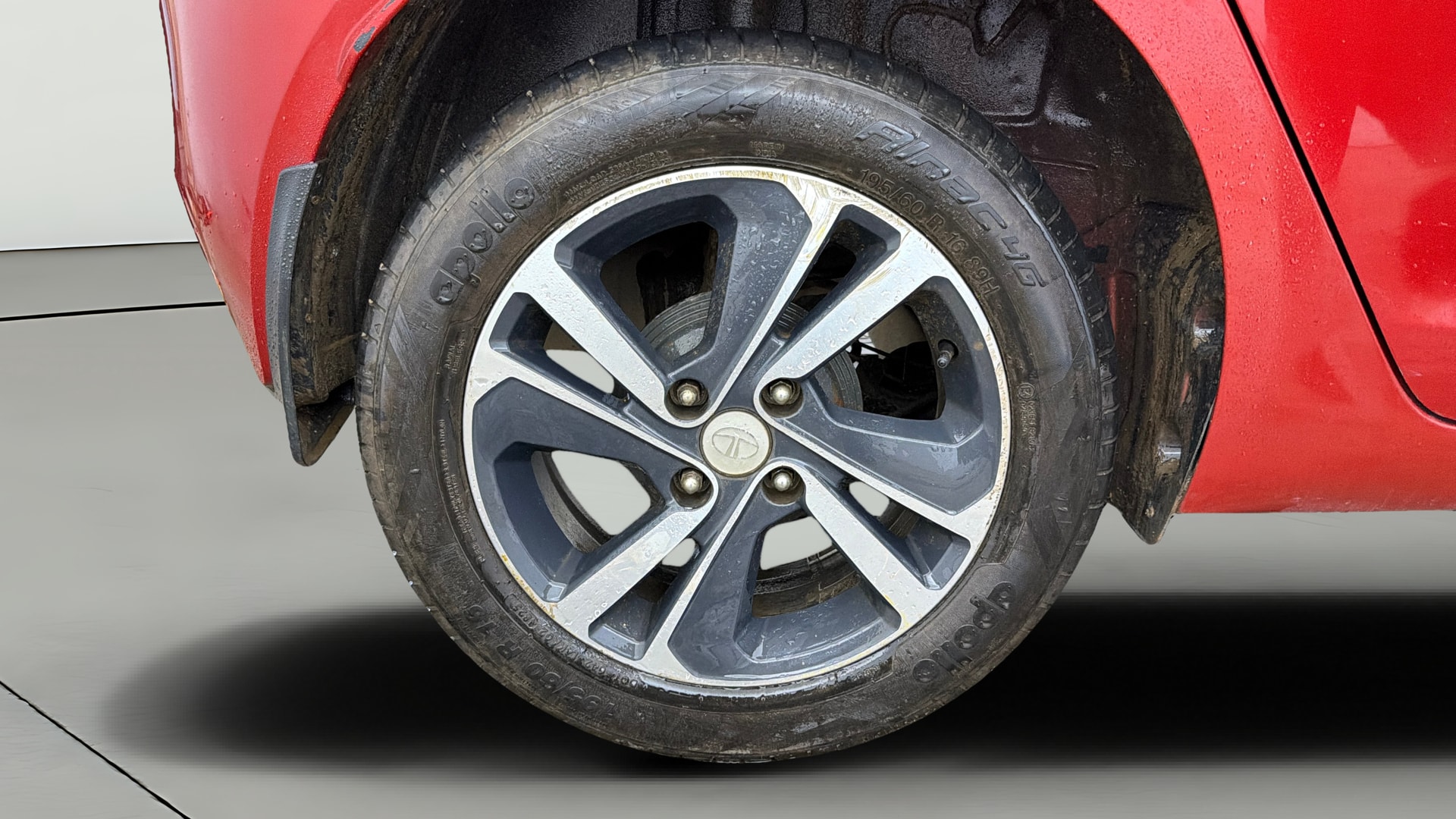 View 2022 Tata Altroz XZ Petrol Image 24 Used 2022 Tata Altroz XZ Petrol Image 24