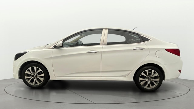 View Hyundai Fluidic Verna Image 5 Used Hyundai Fluidic Verna Image 5