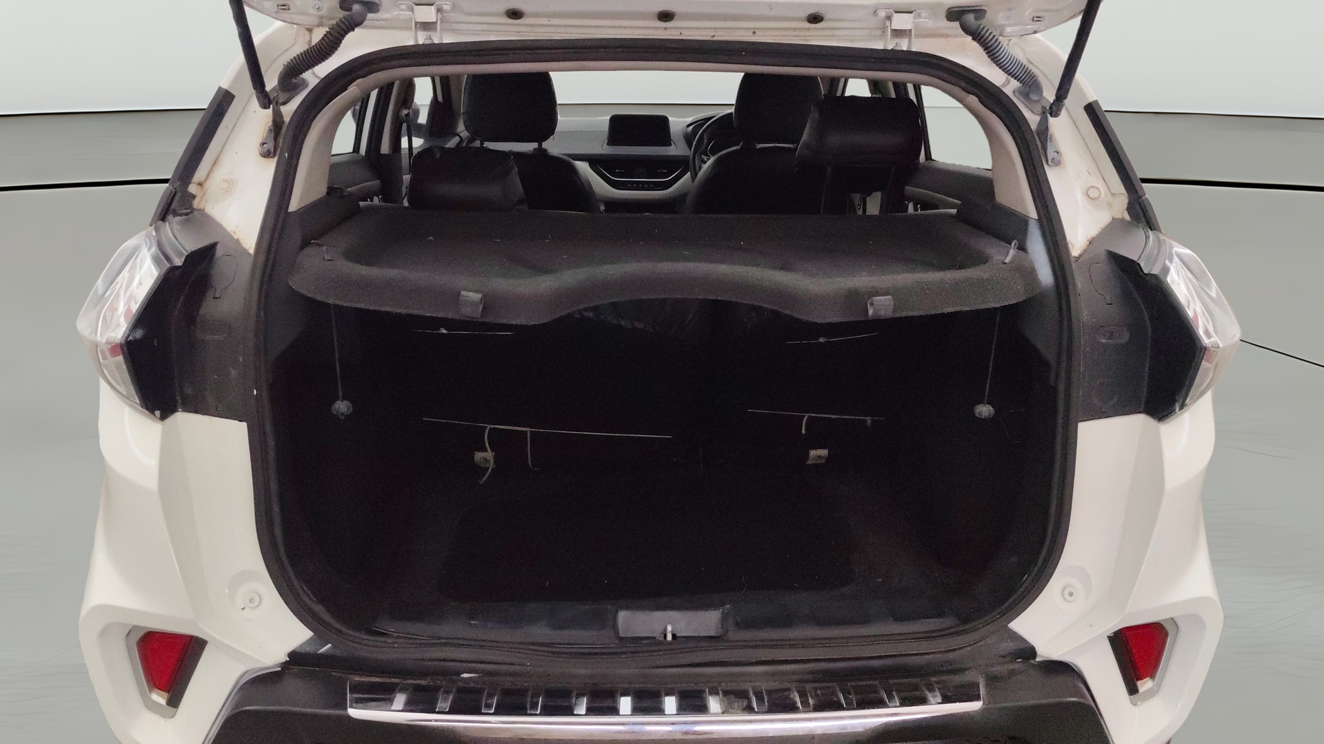 View 2021 Tata Nexon XZA Plus Diesel Image 38 Used 2021 Tata Nexon XZA Plus Diesel Image 38