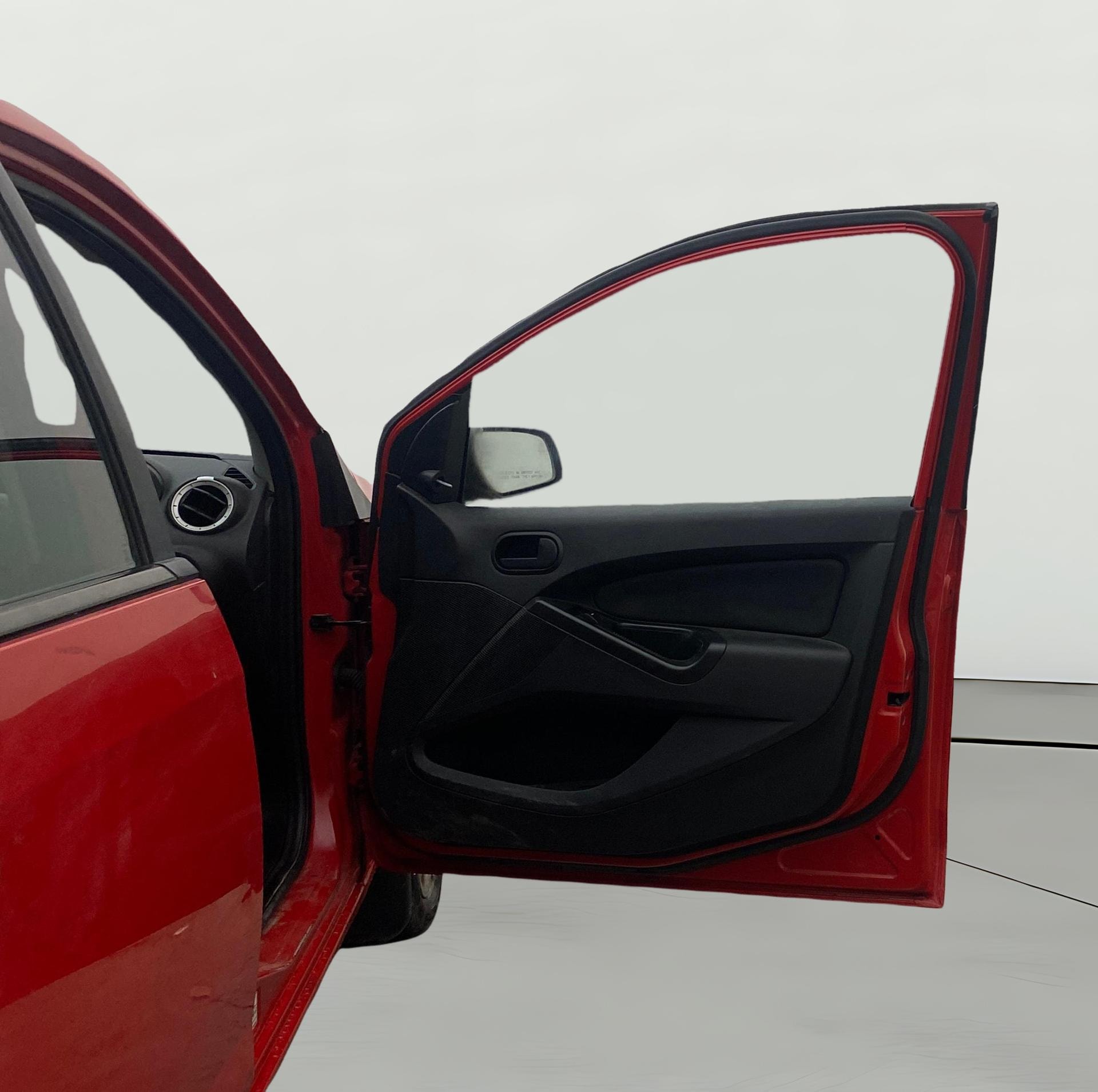 View 2013 Ford Figo 1.2P Ambiente MT BS IV Image 44 Used 2013 Ford Figo 1.2P Ambiente MT BS IV Image 44