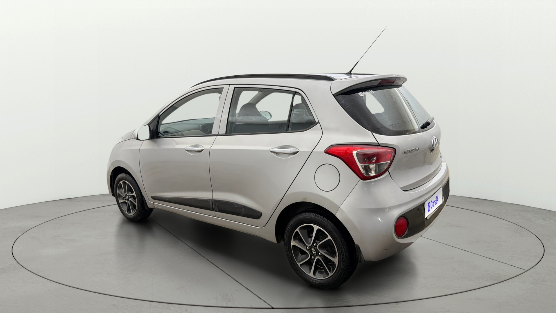 View 2017 Hyundai Grand i10 1.2 Asta Petrol Image 2 Used 2017 Hyundai Grand i10 1.2 Asta Petrol Image 2