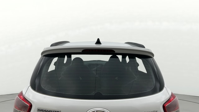 View Hyundai Grand i10 Image 4 Used Hyundai Grand i10 Image 4