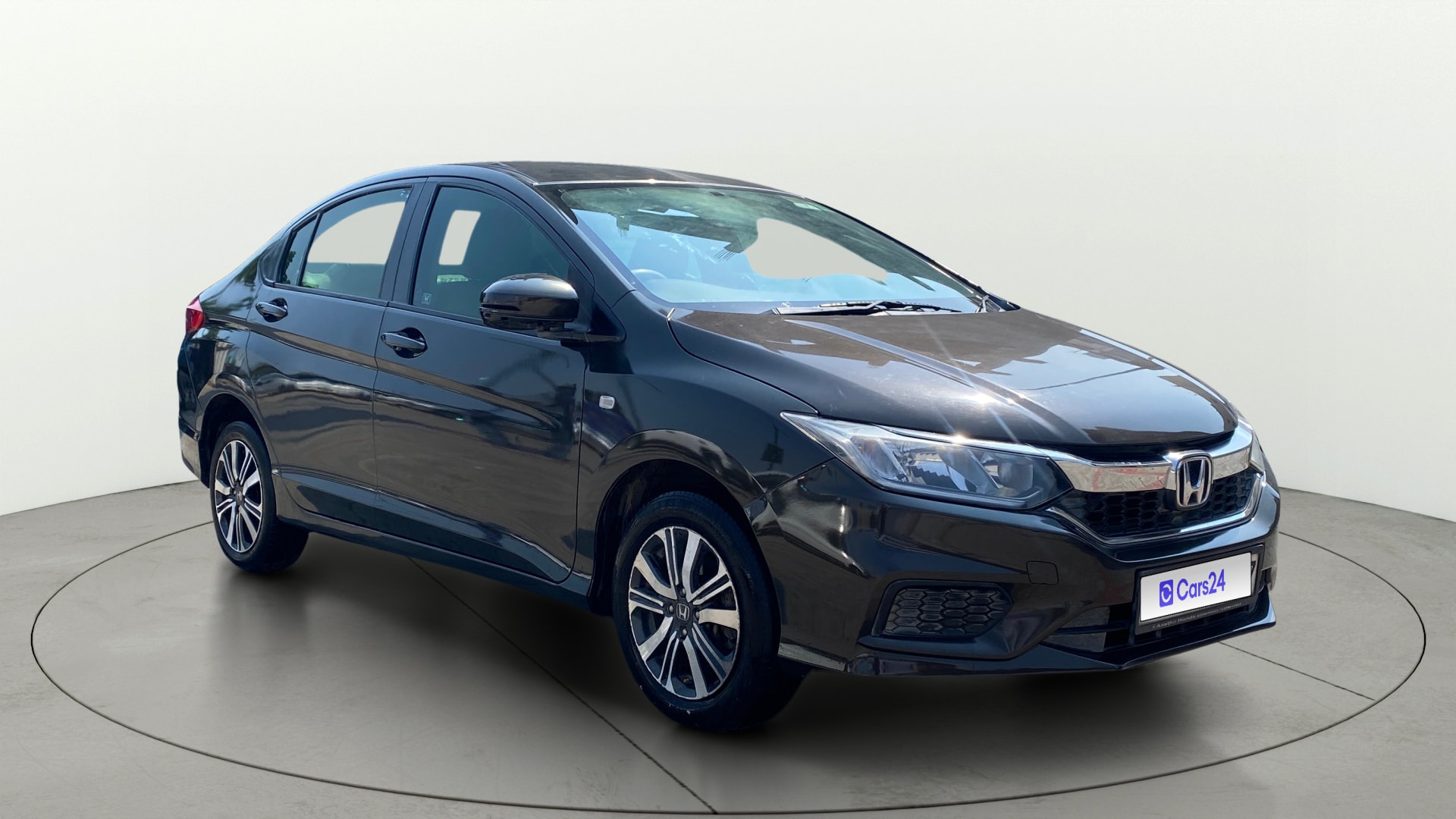 View 2020 Honda City ZX MT Diesel Anniversary Edition Image 37 Used 2020 Honda City ZX MT Diesel Anniversary Edition Image 37