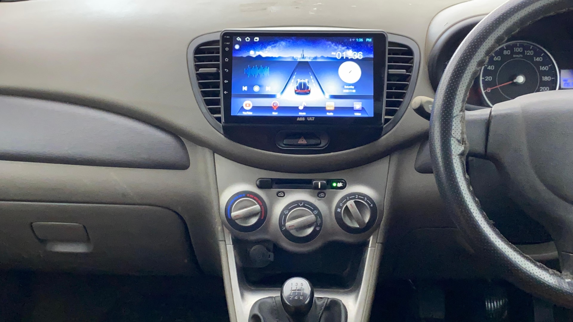 View 2013 Hyundai i10 1.1 Magna Image 31 Used 2013 Hyundai i10 1.1 Magna Image 31