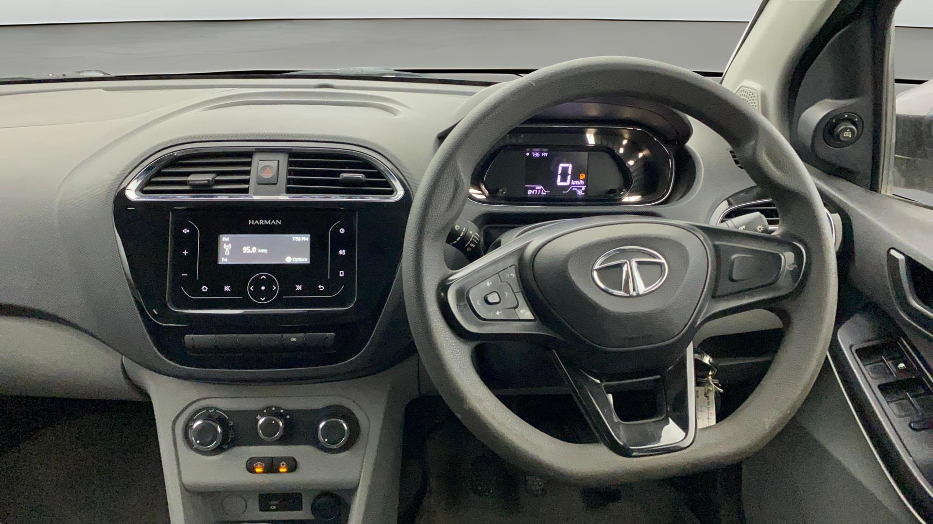 Used 2022 Tata Tiago Used 2022 Tata Tiago