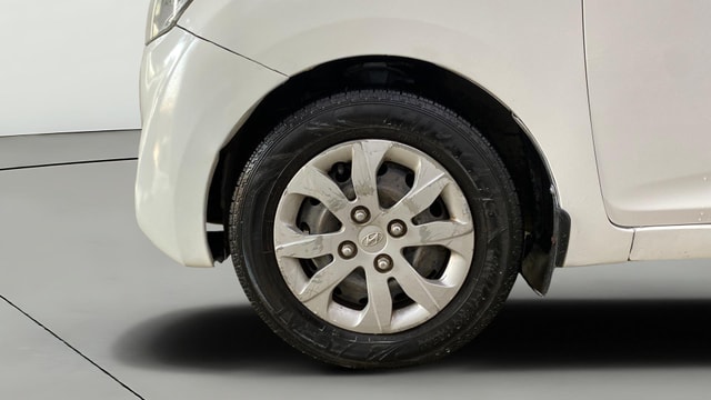 View Hyundai EON Image 27 Used Hyundai EON Image 27