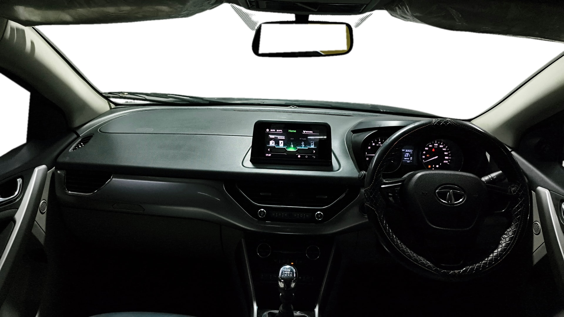 View 2018 Tata Nexon XZ Plus Diesel Image 16 Used 2018 Tata Nexon XZ Plus Diesel Image 16