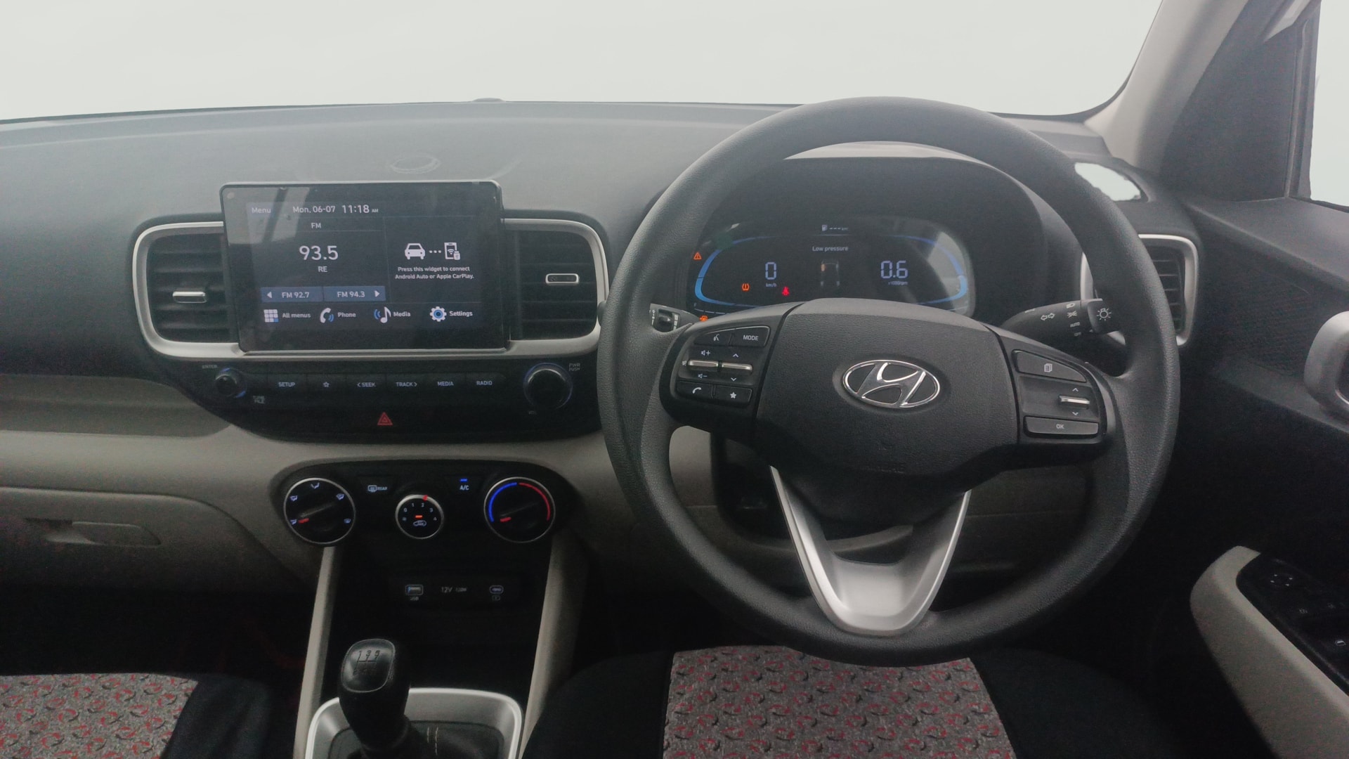 Used 2025 Hyundai Venue Used 2025 Hyundai Venue