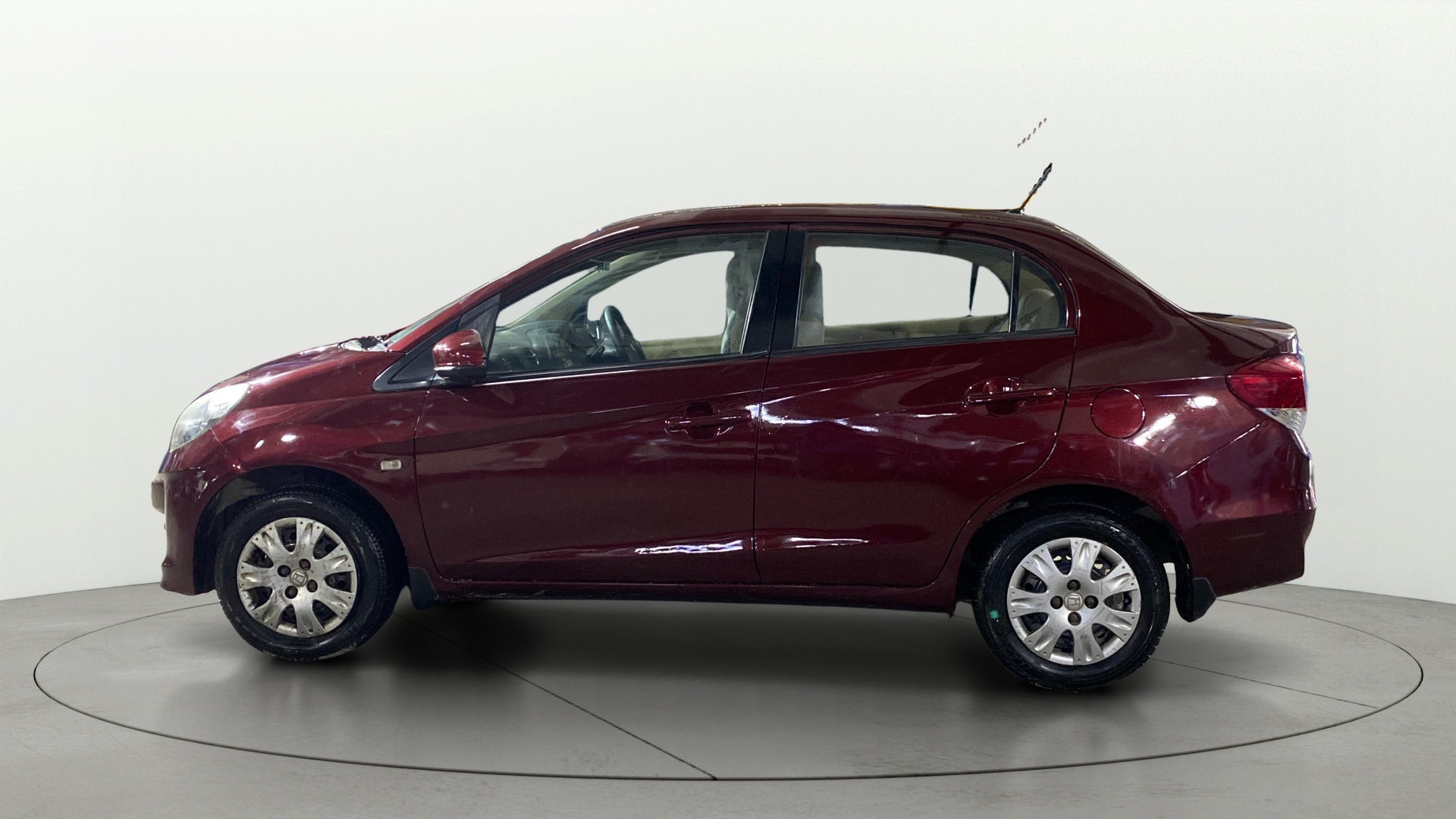 View 2015 Honda Amaze E MT Petrol BS IV Image 5 Used 2015 Honda Amaze E MT Petrol BS IV Image 5
