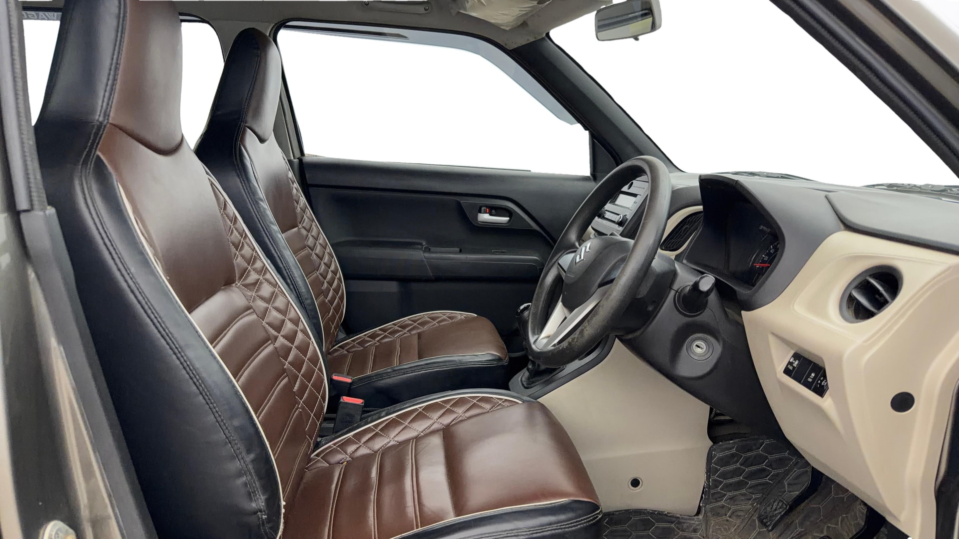 View 2023 Maruti Suzuki 1000 Base Variant Image 25 Used 2023 Maruti Suzuki 1000 Base Variant Image 25