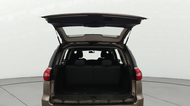 View Tata Hexa Image 17 Used Tata Hexa Image 17