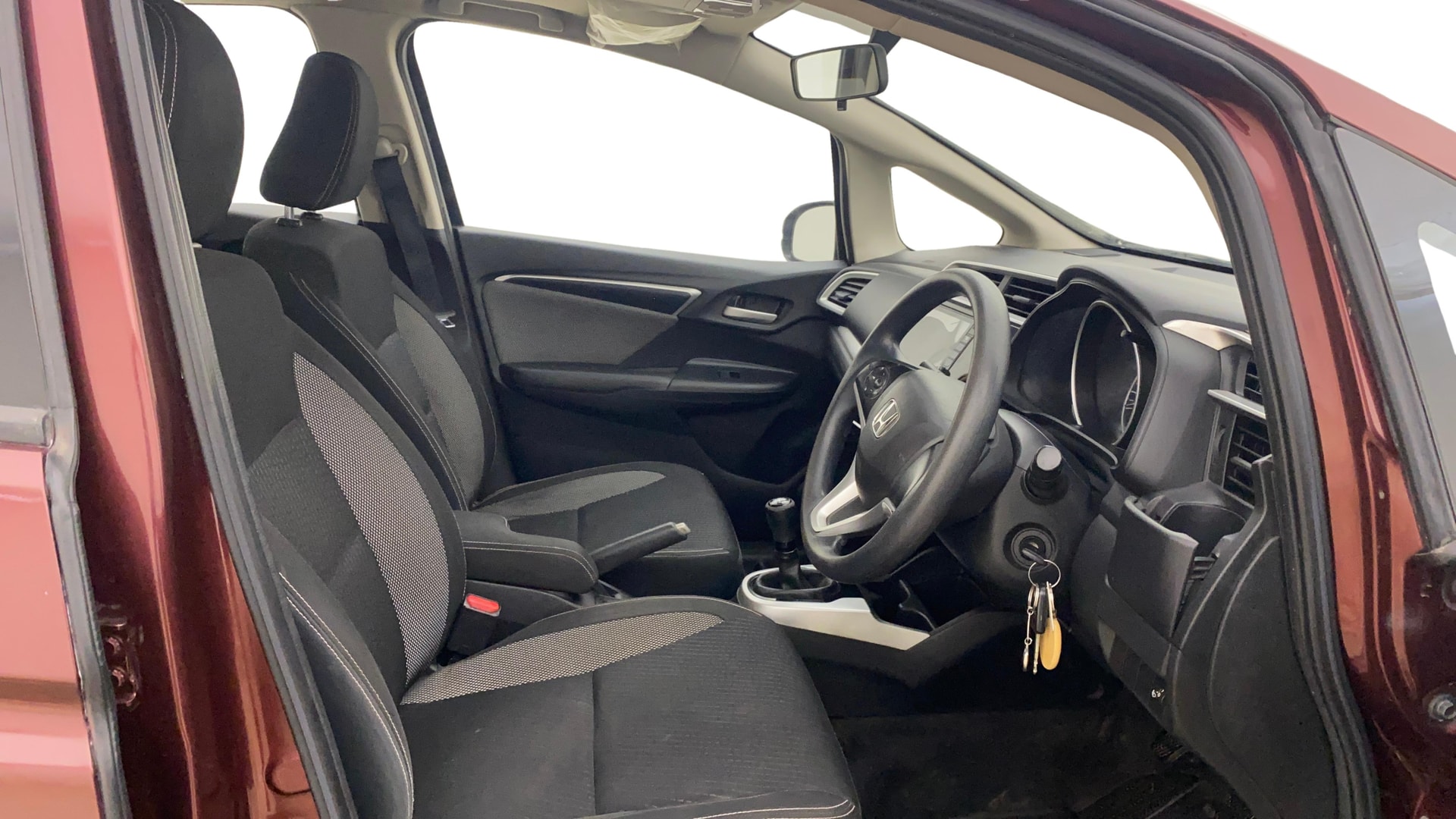 View 2017 Honda WR-V S MT Diesel Edge Edition Image 17 Used 2017 Honda WR-V S MT Diesel Edge Edition Image 17