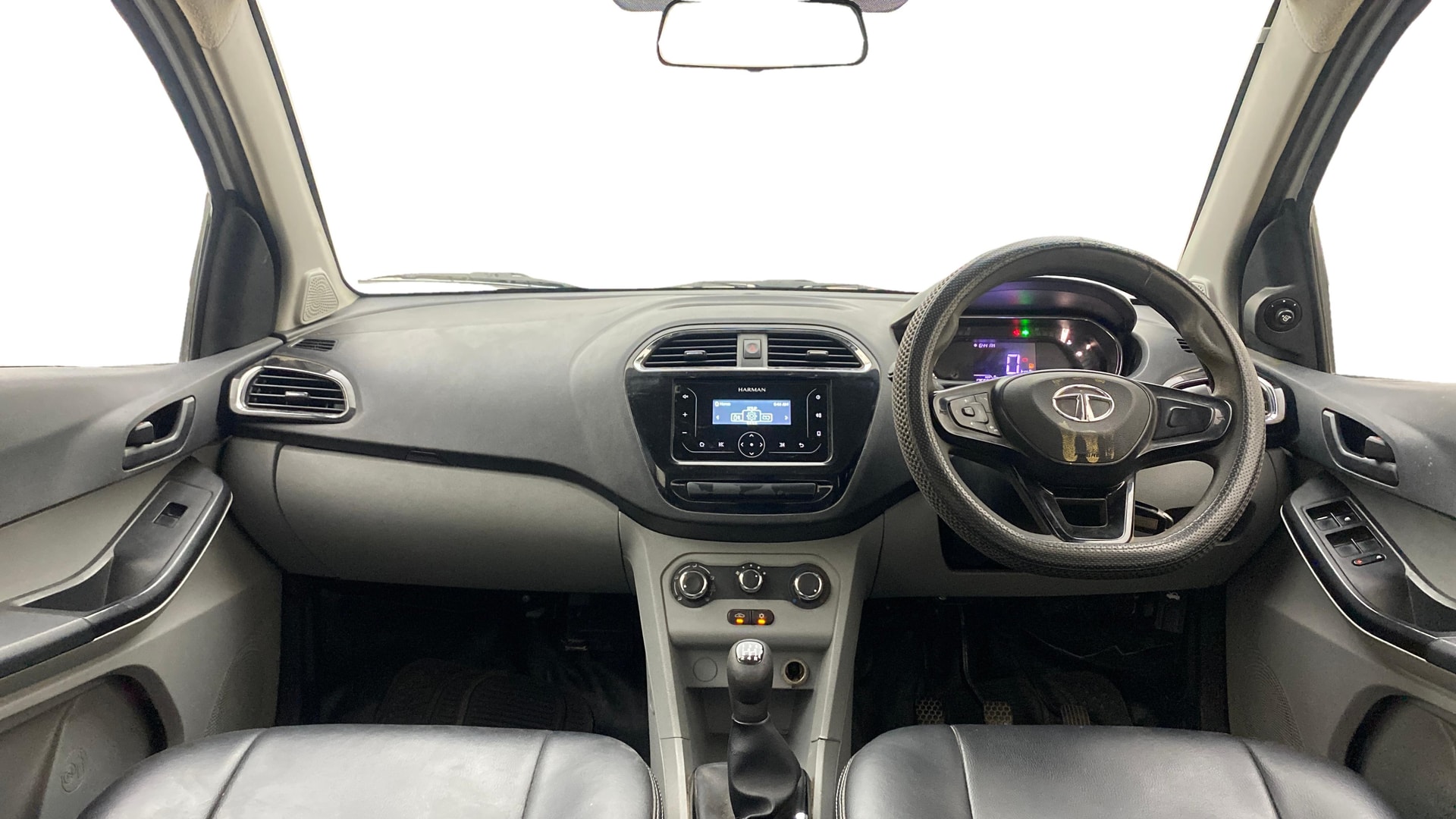 Used 2022 Tata Tiago Used 2022 Tata Tiago