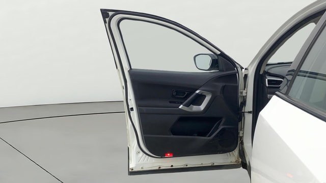 View Tata Harrier Image 30 Used Tata Harrier Image 30
