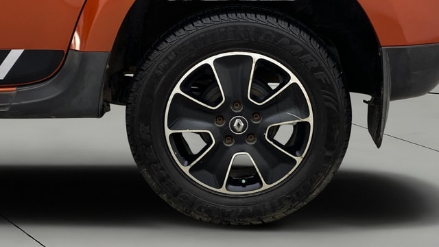 View Renault Duster Image 11 Used Renault Duster Image 11