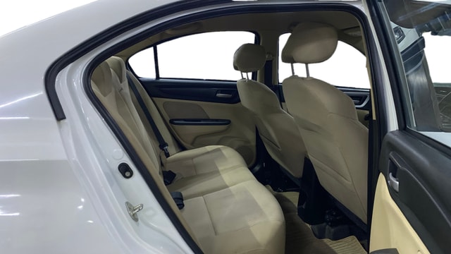 View Honda Amaze Image 30 Used Honda Amaze Image 30