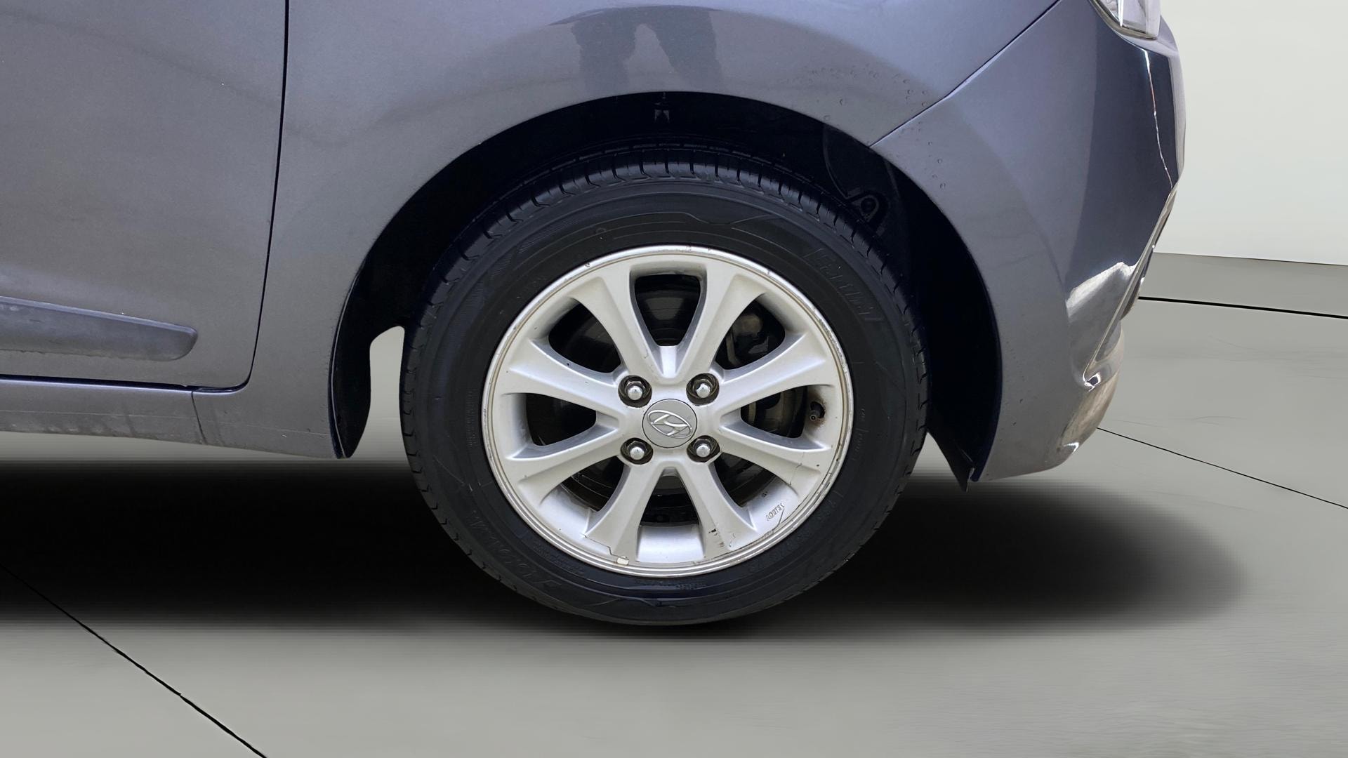 View 2015 Hyundai Grand i10 Asta AT 1.2 Kappa VTVT Image 40 Used 2015 Hyundai Grand i10 Asta AT 1.2 Kappa VTVT Image 40