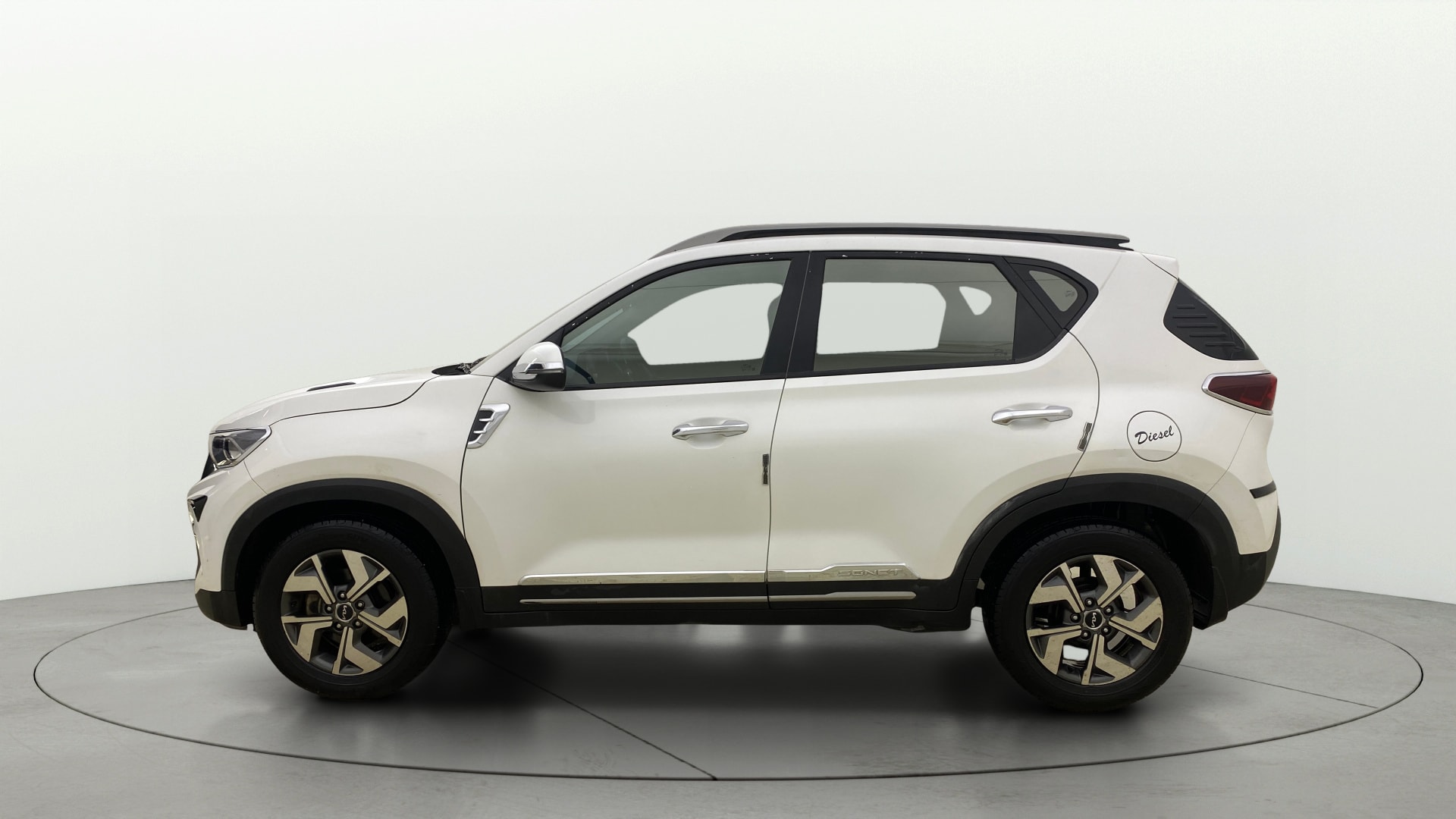 View 2022 Kia Sonet HTX AT Diesel Image 26 Used 2022 Kia Sonet HTX AT Diesel Image 26