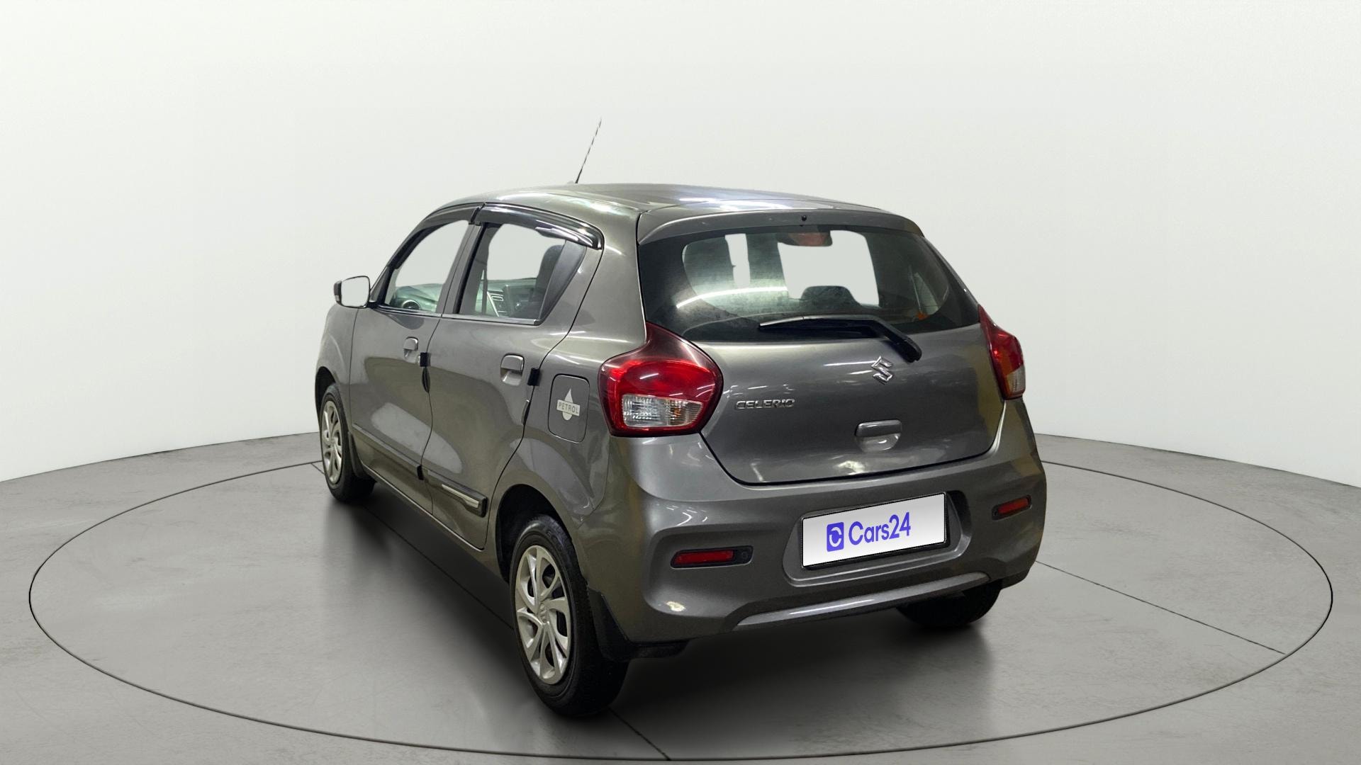 View 2023 Maruti Suzuki 1000 Base Variant Image 2 Used 2023 Maruti Suzuki 1000 Base Variant Image 2