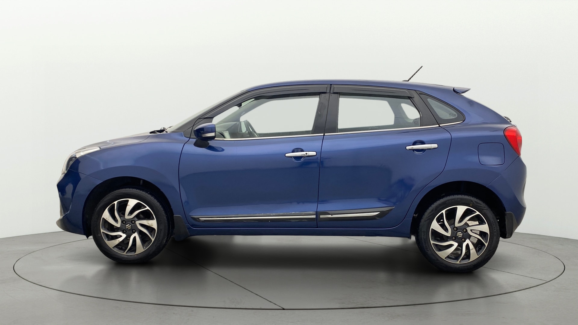 View 2019 Maruti Suzuki 1000 Base Variant Image 5 Used 2019 Maruti Suzuki 1000 Base Variant Image 5