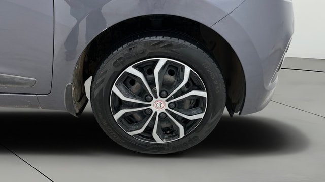 View Hyundai Grand i10 Image 42 Used Hyundai Grand i10 Image 42