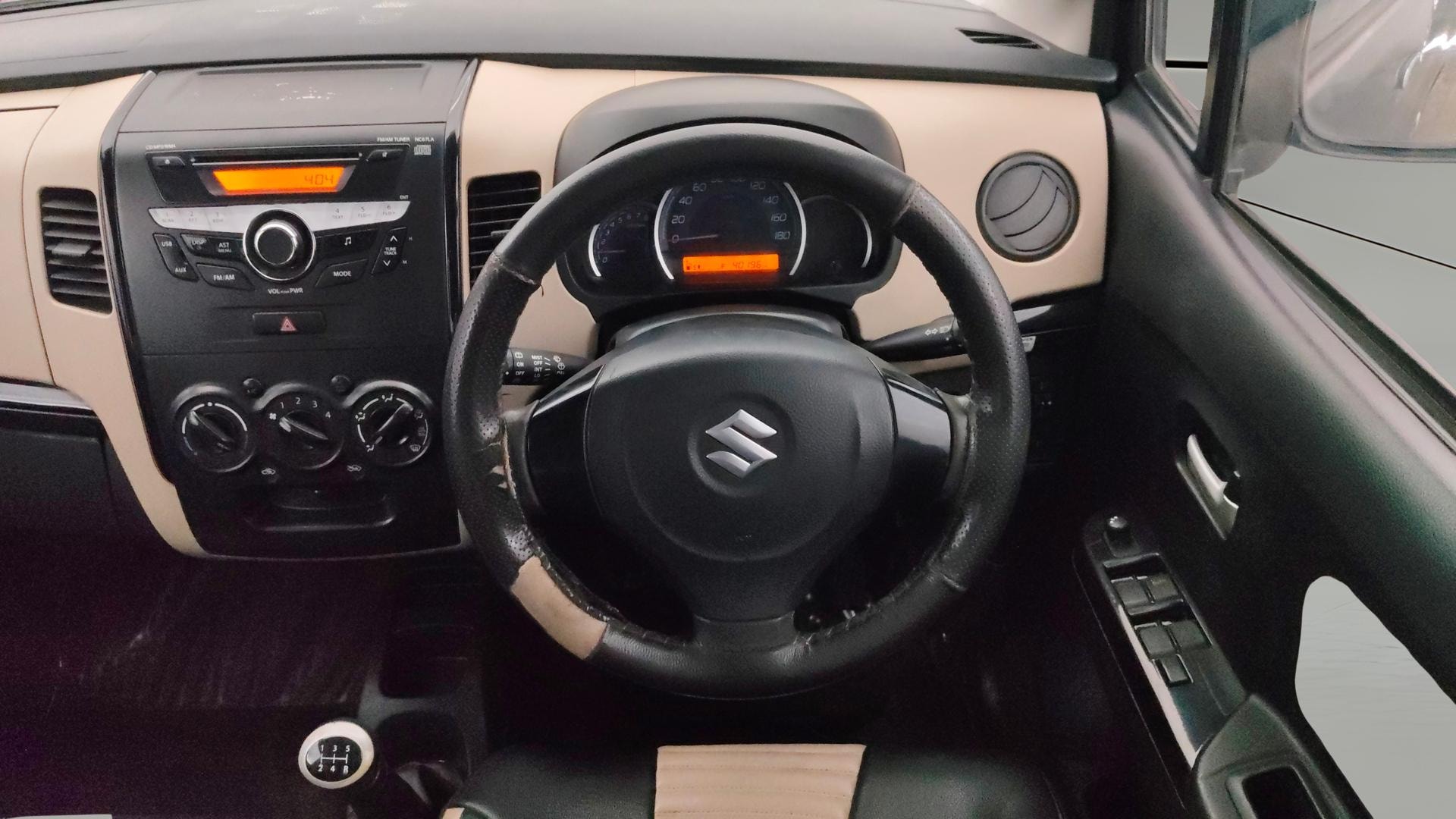 View 2018 Maruti Suzuki 1000 Base Variant Image 20 Used 2018 Maruti Suzuki 1000 Base Variant Image 20