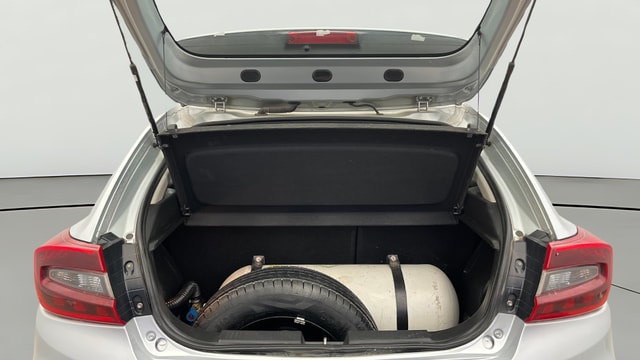 View Maruti Suzuki 1000 Image 38 Used Maruti Suzuki 1000 Image 38