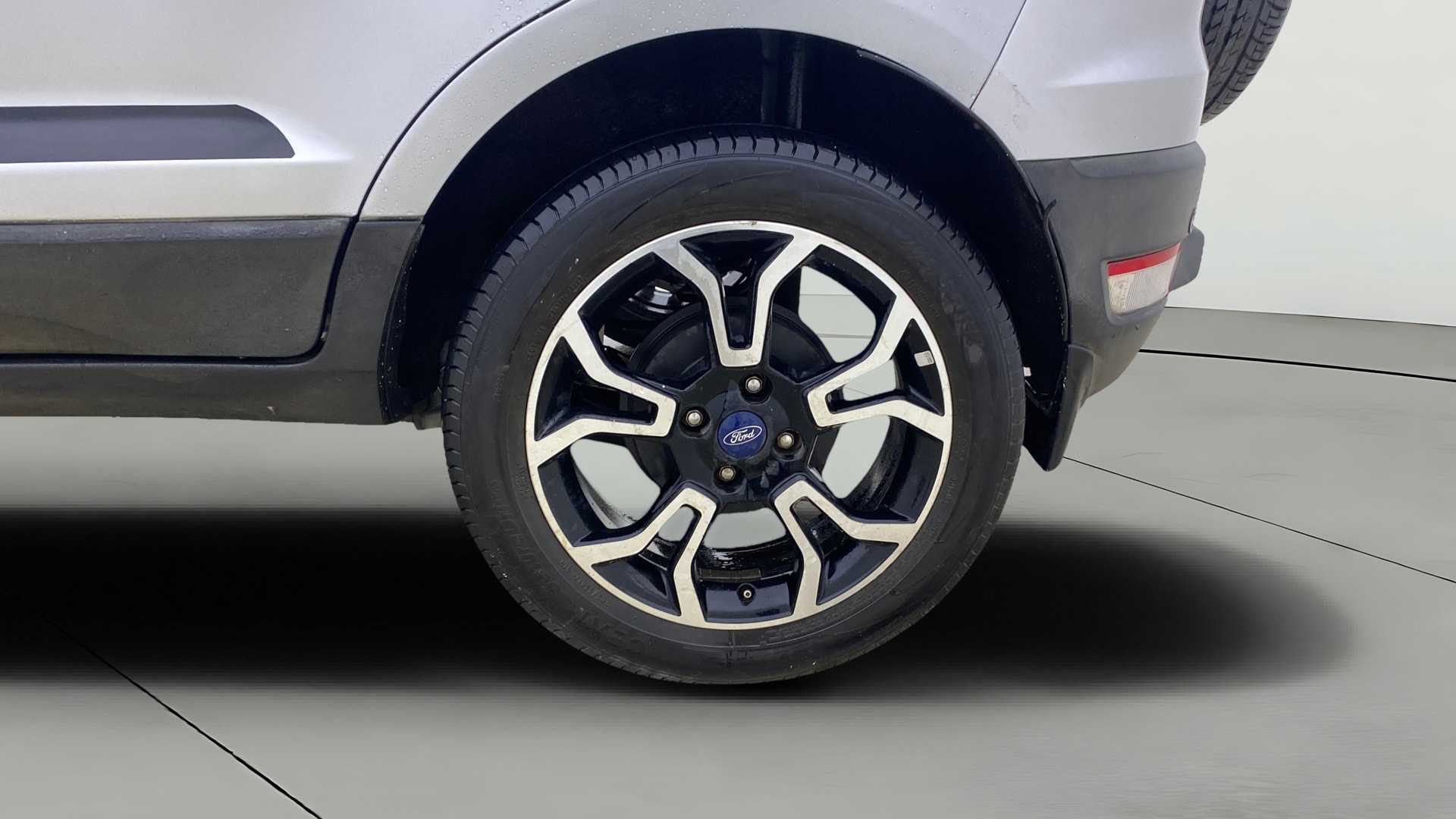 View 2019 Ford EcoSport 1.5 TDCi Diesel Ambiente BS IV Image 8 Used 2019 Ford EcoSport 1.5 TDCi Diesel Ambiente BS IV Image 8