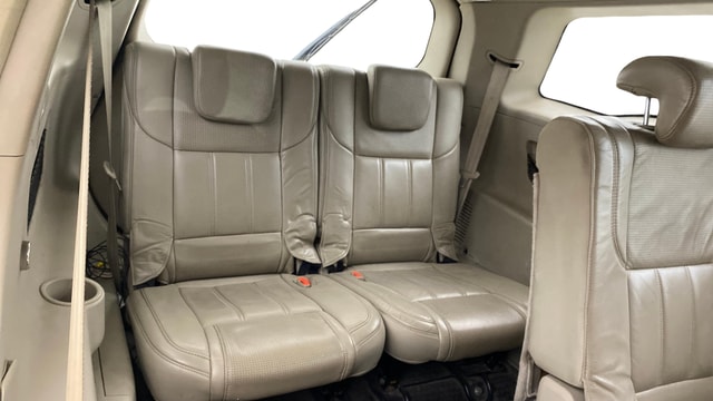 View Mahindra XUV500 Image 10 Used Mahindra XUV500 Image 10