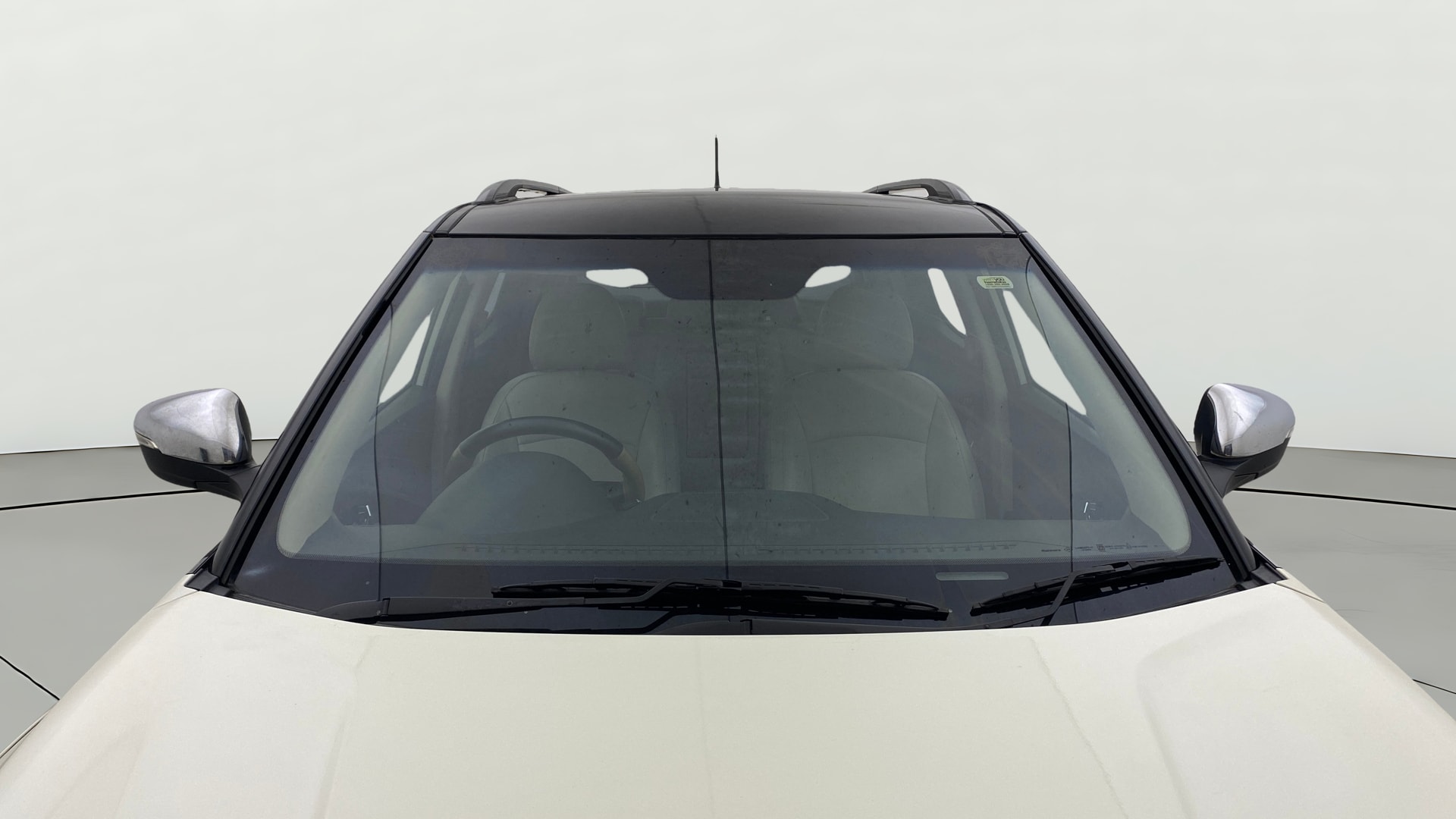 Used 2022 Mahindra XUV300 Used 2022 Mahindra XUV300