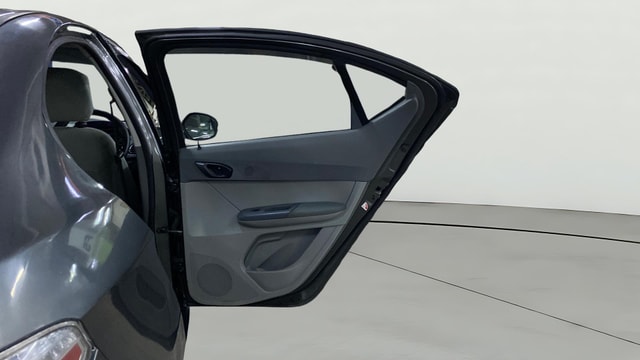 View Tata Tigor Image 5 Used Tata Tigor Image 5