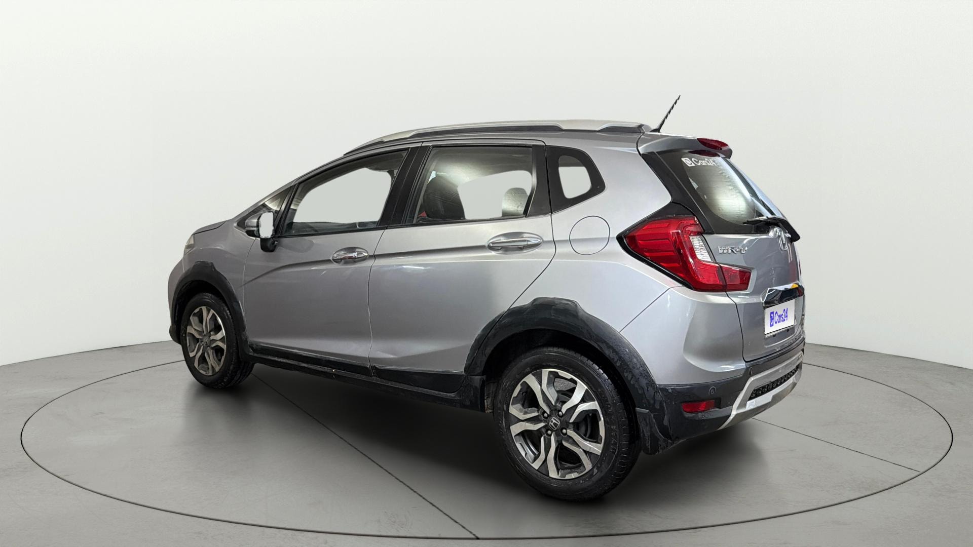 View 2019 Honda WR-V S MT Diesel Edge Edition Image 2 Used 2019 Honda WR-V S MT Diesel Edge Edition Image 2