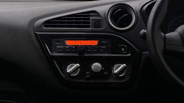 View Datsun Redi GO Image 17 Used Datsun Redi GO Image 17