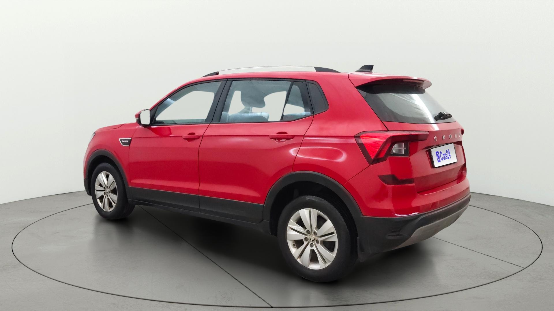 View 2021 Skoda Kushaq Ambition 1.0 TSI MT Image 2 Used 2021 Skoda Kushaq Ambition 1.0 TSI MT Image 2