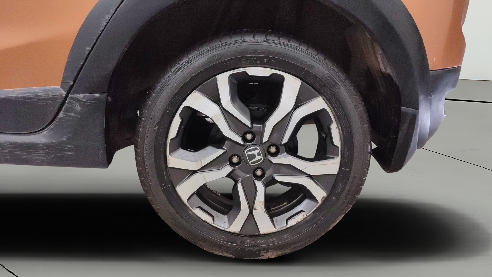 View 2018 Honda WR-V S MT Diesel Edge Edition Image 8 Used 2018 Honda WR-V S MT Diesel Edge Edition Image 8