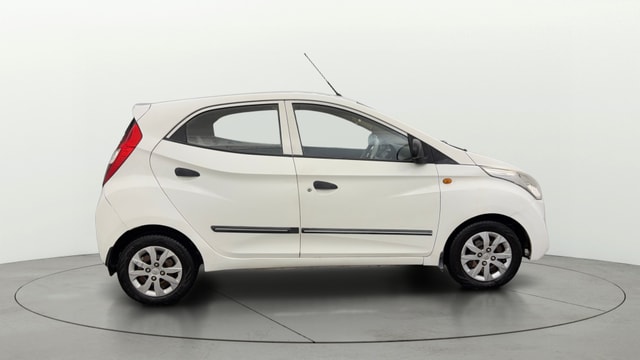 View Hyundai EON Image 8 Used Hyundai EON Image 8