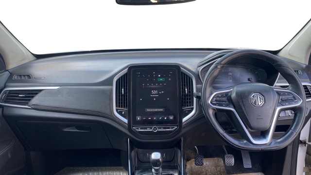View MG Hector Image 16 Used MG Hector Image 16