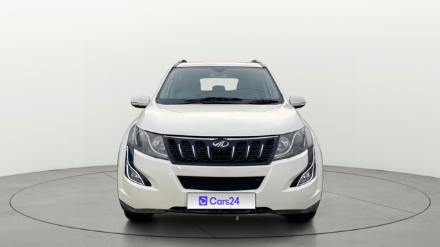 View Mahindra XUV500 Image 1 Used Mahindra XUV500 Image 1