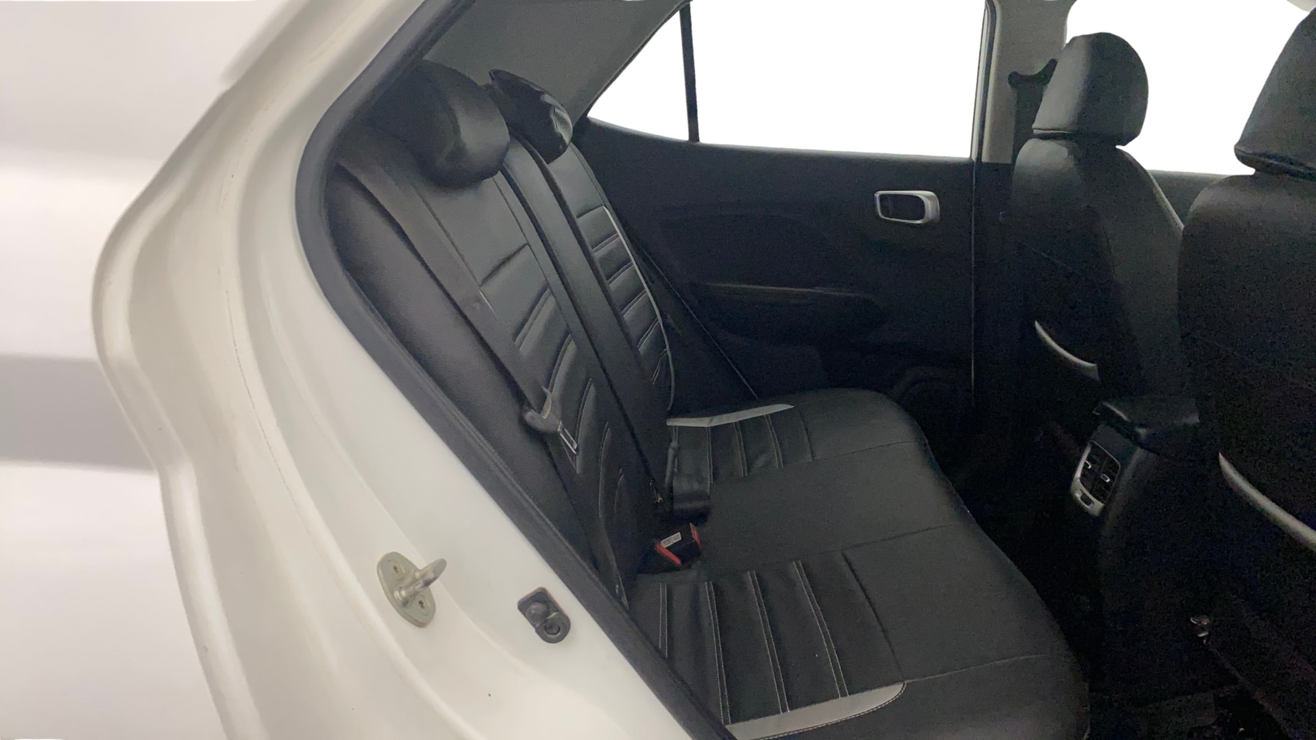 View 2019 Hyundai Venue SX (O) 1.0 iMT Petrol Image 10 Used 2019 Hyundai Venue SX (O) 1.0 iMT Petrol Image 10