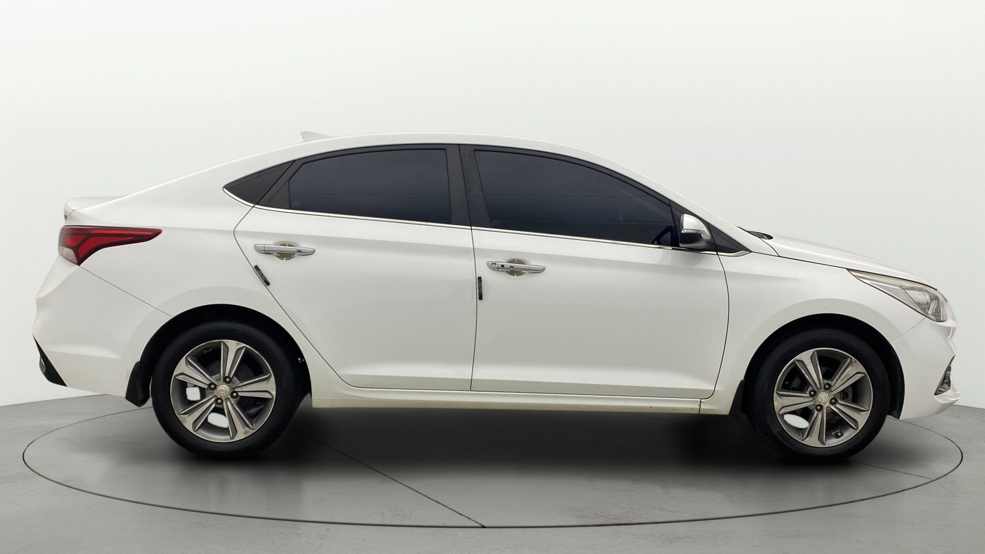 Used 2019 Hyundai Verna Used 2019 Hyundai Verna