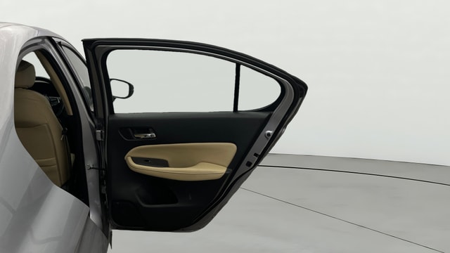 View Honda City ZX Image 6 Used Honda City ZX Image 6