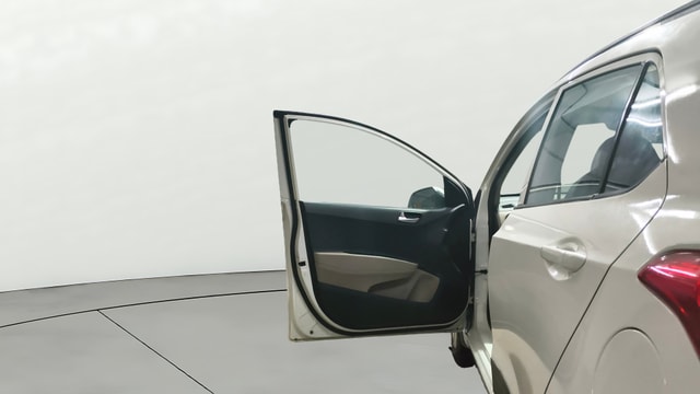 View Hyundai Grand i10 Image 31 Used Hyundai Grand i10 Image 31