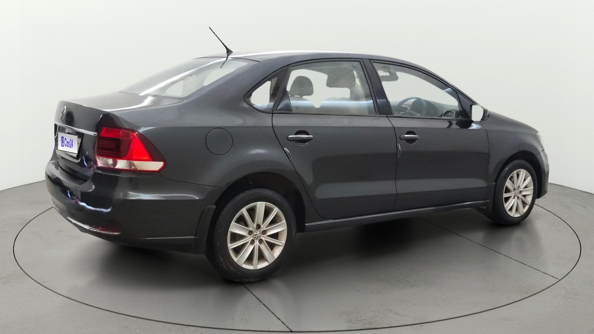 View 2016 Volkswagen Vento 1.2 L TSI Comfortline Petrol AT Image 41 Used 2016 Volkswagen Vento 1.2 L TSI Comfortline Petrol AT Image 41