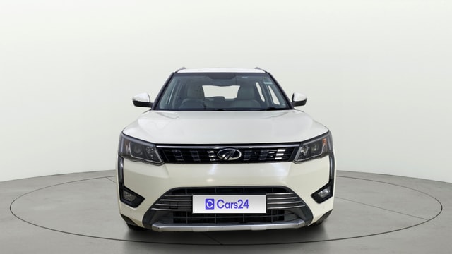 View Mahindra XUV300 Image 1 Used Mahindra XUV300 Image 1