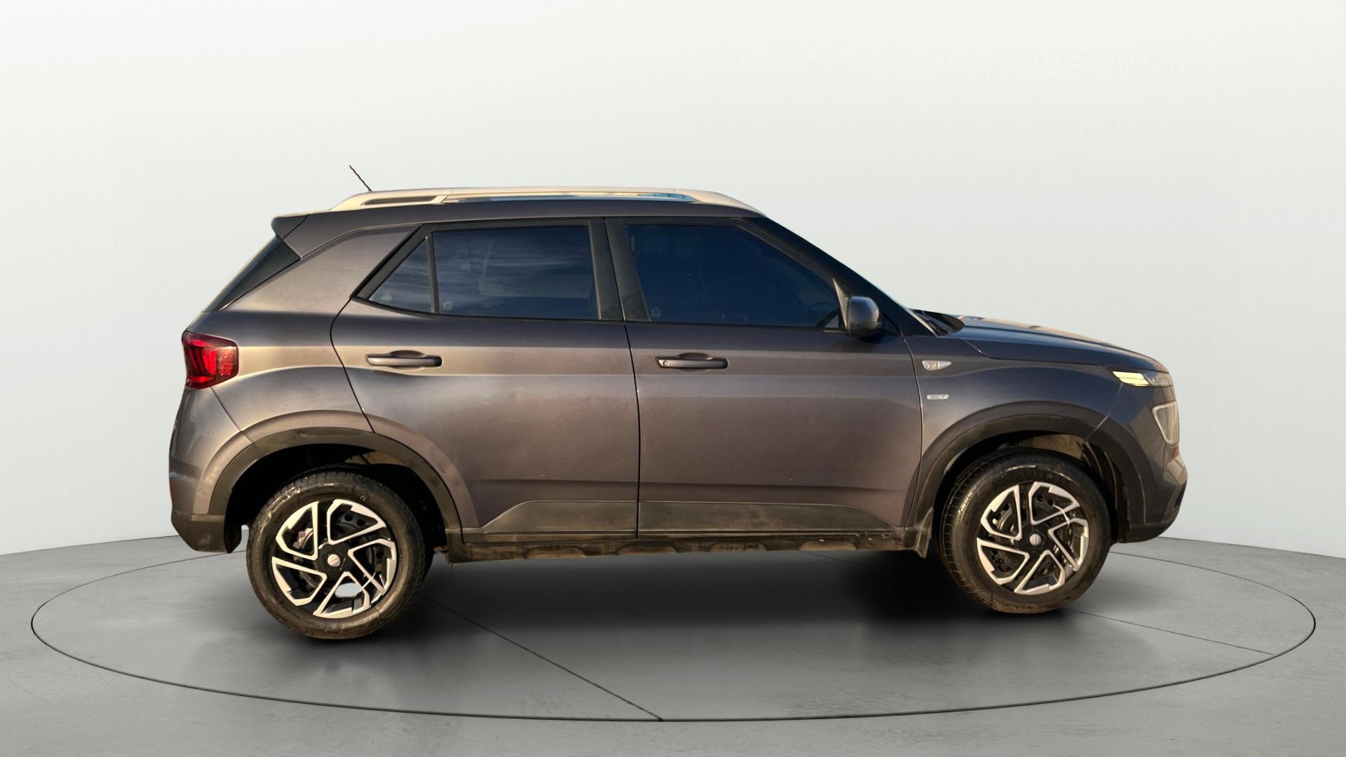 View 2019 Hyundai Venue S 1.0 Petrol AT Image 8 Used 2019 Hyundai Venue S 1.0 Petrol AT Image 8