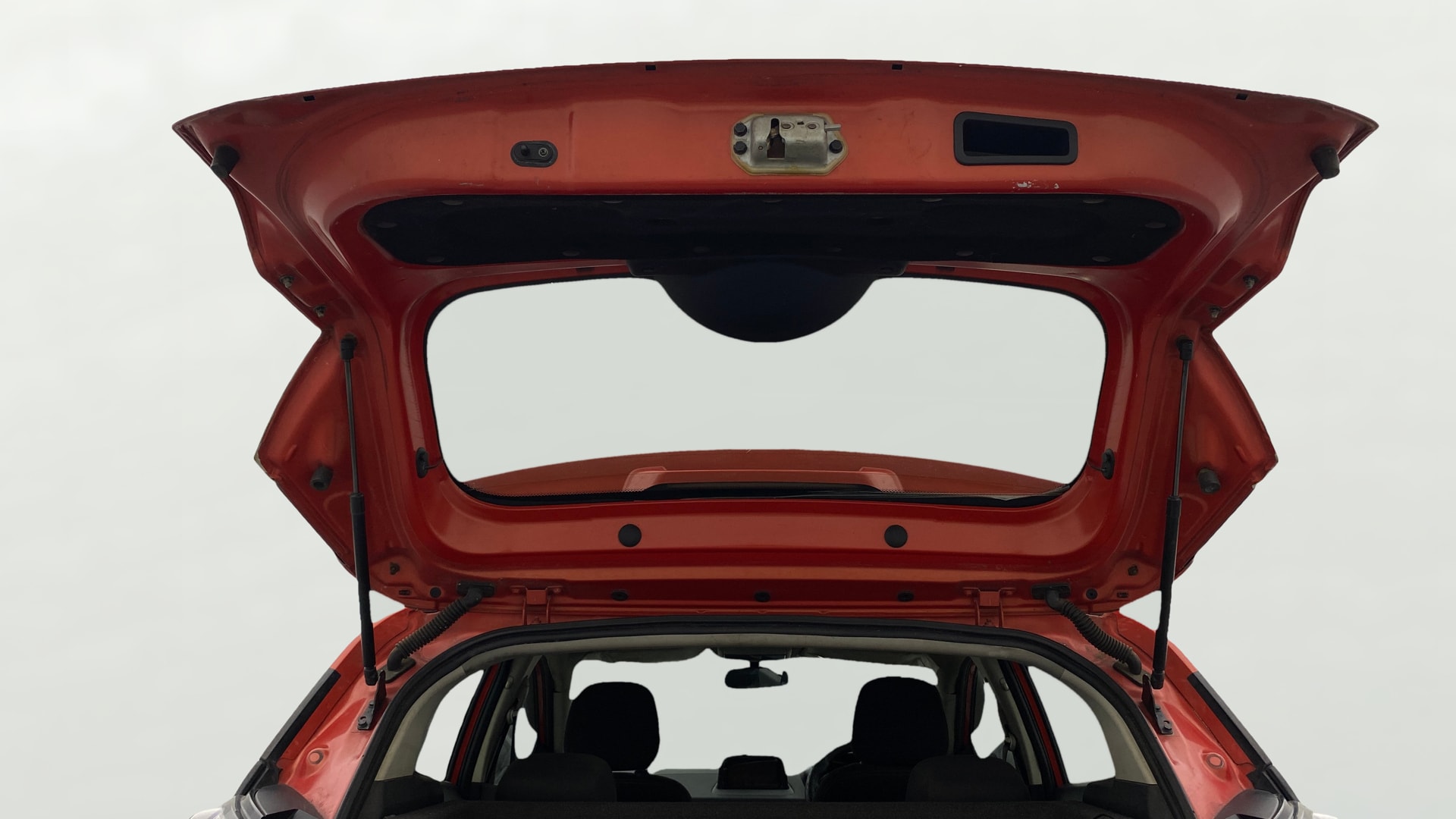 View 2020 Tata Nexon XZ Plus Diesel Image 16 Used 2020 Tata Nexon XZ Plus Diesel Image 16