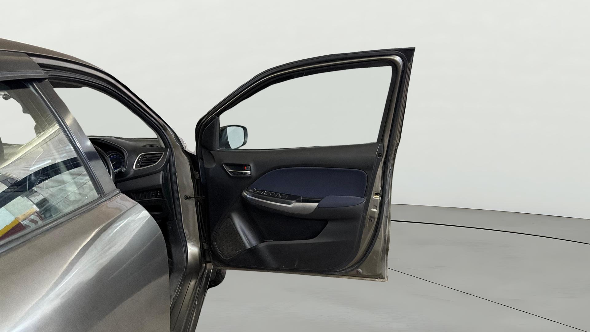 View 2019 Maruti Suzuki 1000 Base Variant Image 44 Used 2019 Maruti Suzuki 1000 Base Variant Image 44