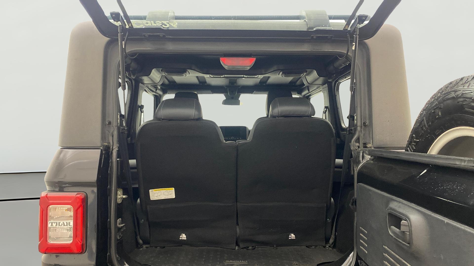 View 2021 Mahindra Thar AX Standard Manual Soft Top 6 Seater Image 35 Used 2021 Mahindra Thar AX Standard Manual Soft Top 6 Seater Image 35