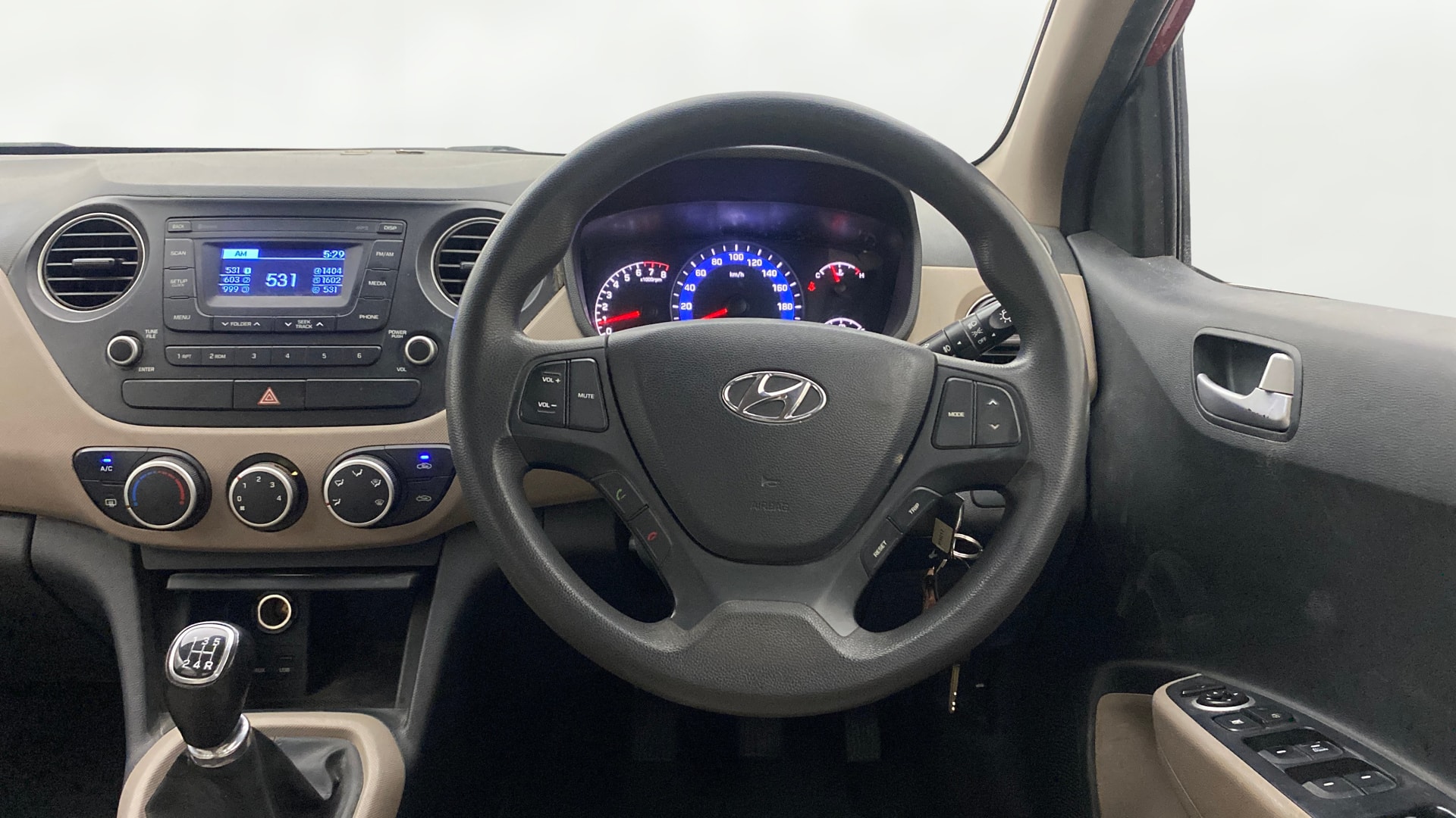 View 2017 Hyundai Xcent SX Petrol Image 20 Used 2017 Hyundai Xcent SX Petrol Image 20